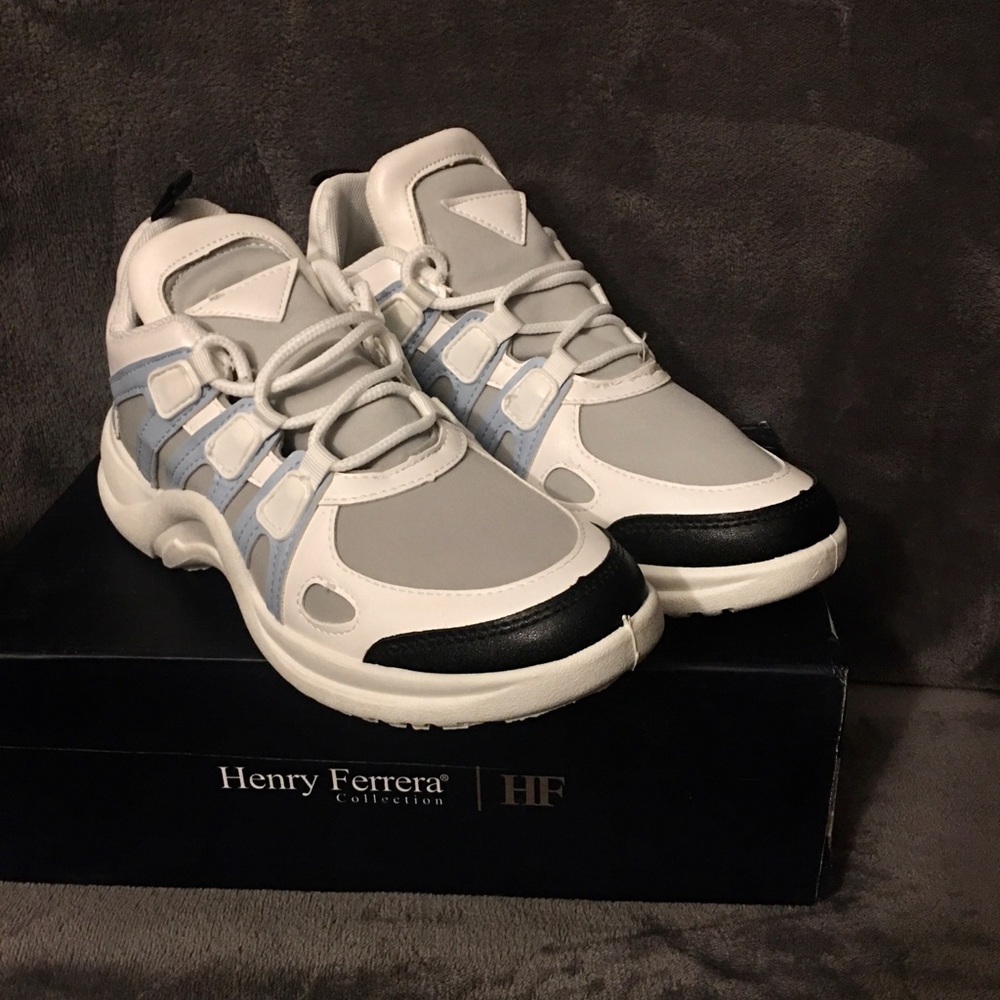 NEW! Henry Ferrera Portfolio Women's Shoes Size 6